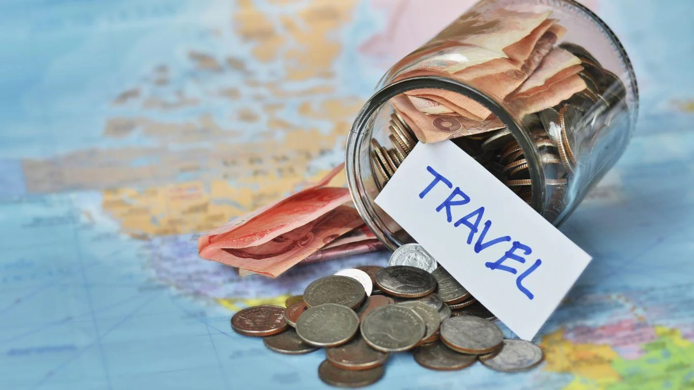 How to Travel on a Budget: Saving Money While Seeing The World